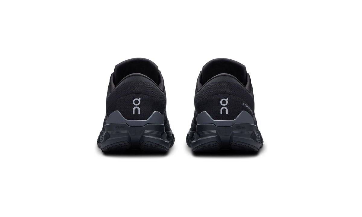 Cloud X 4 M Black | Eclipse