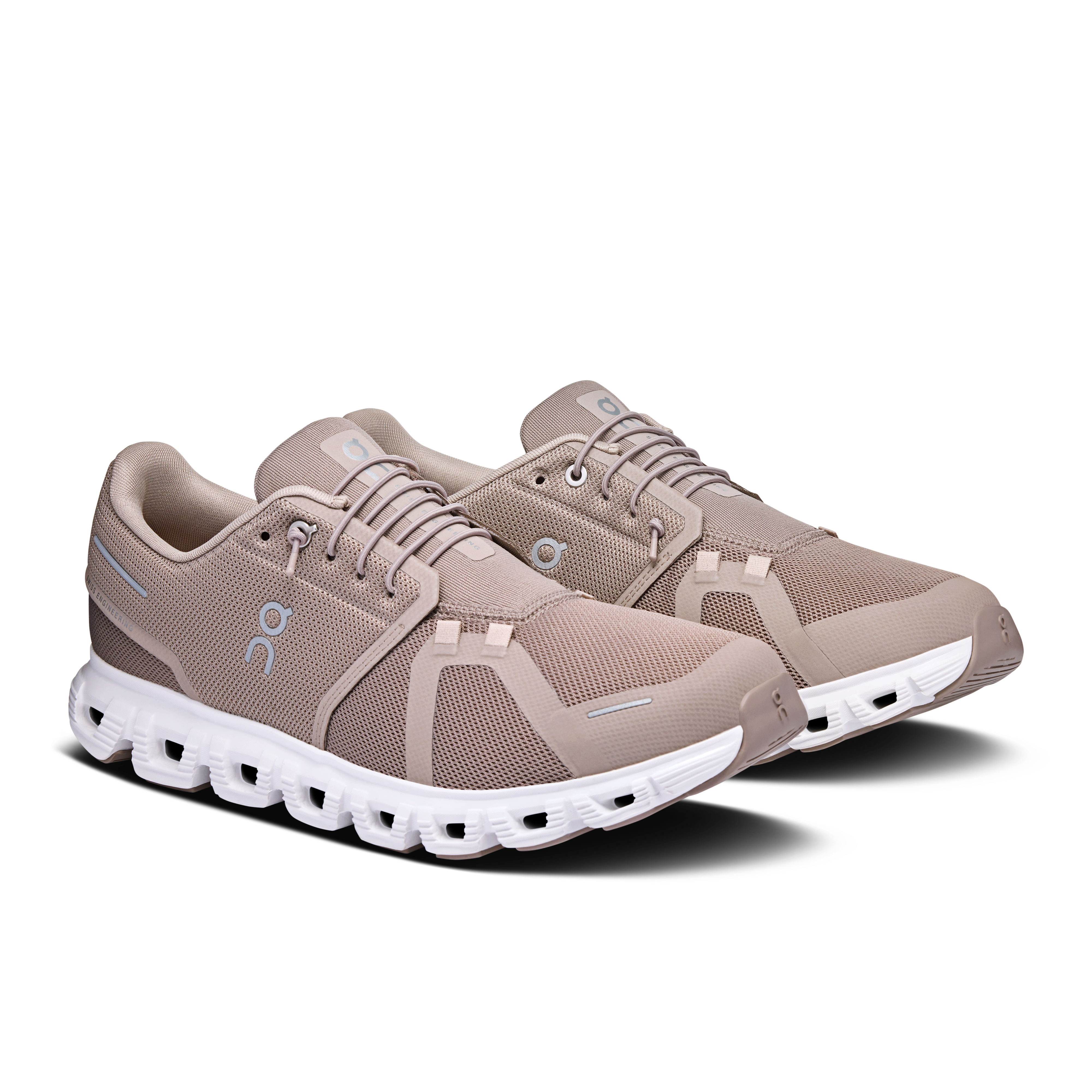 On Running Cloud 6 Fog White