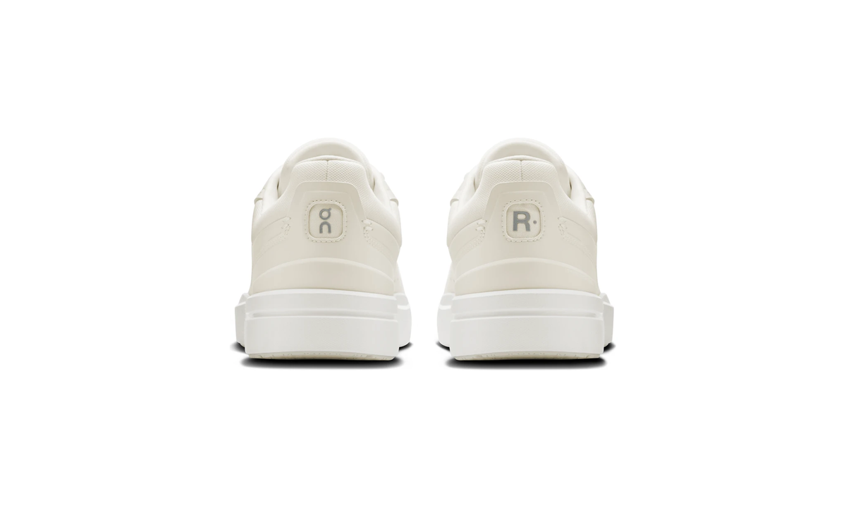 On The Roger Advantage Ivory (2025)