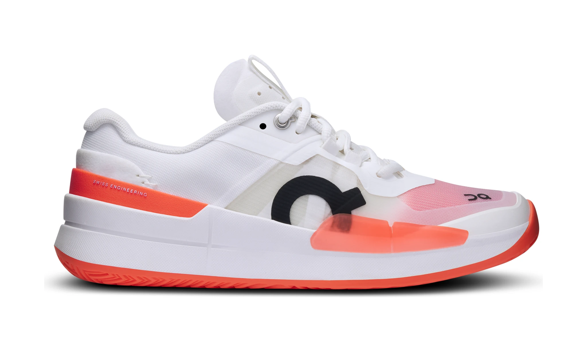 On The Roger Pro 2 Clay White Flame (Women's)