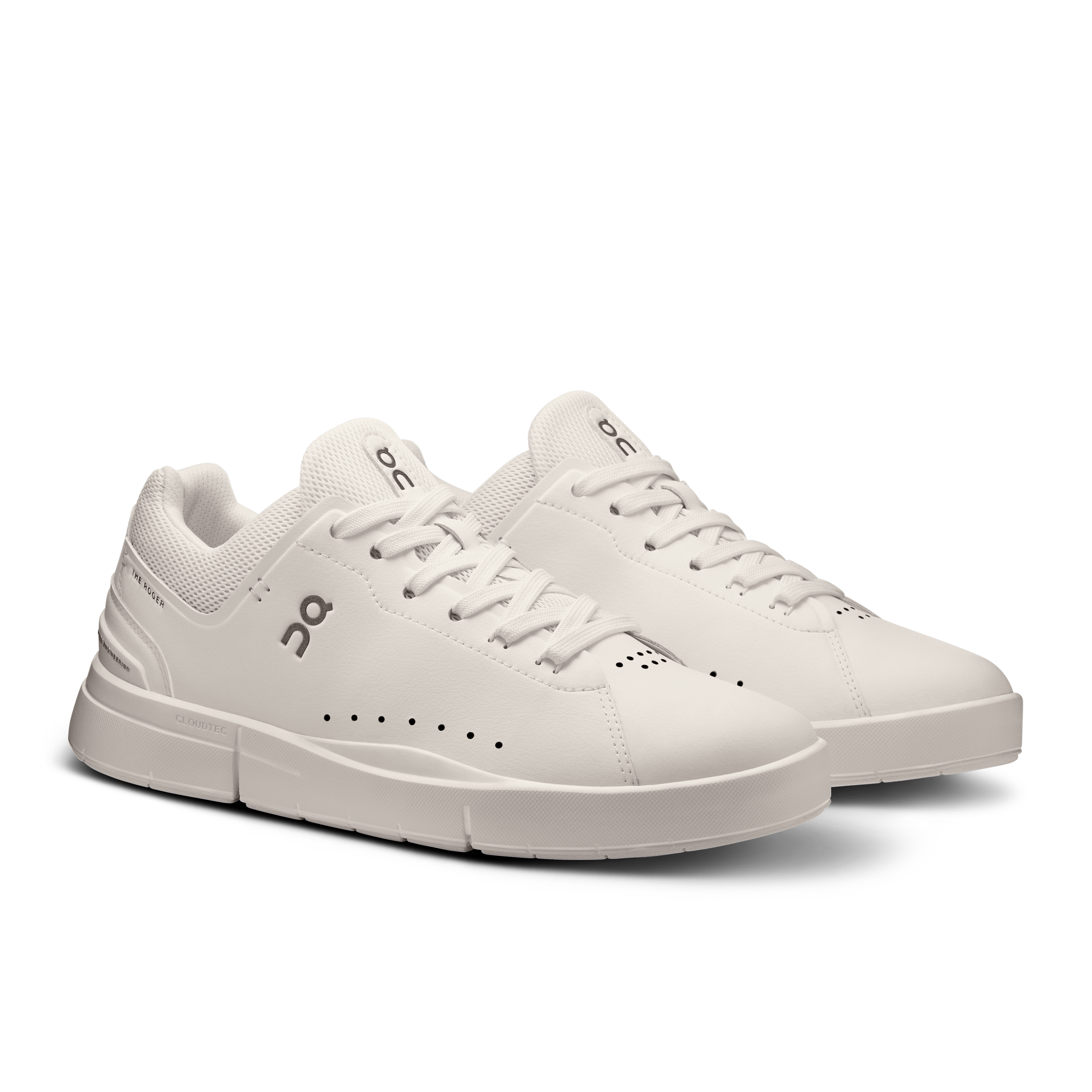 On The Roger Advantage All White (Women's)