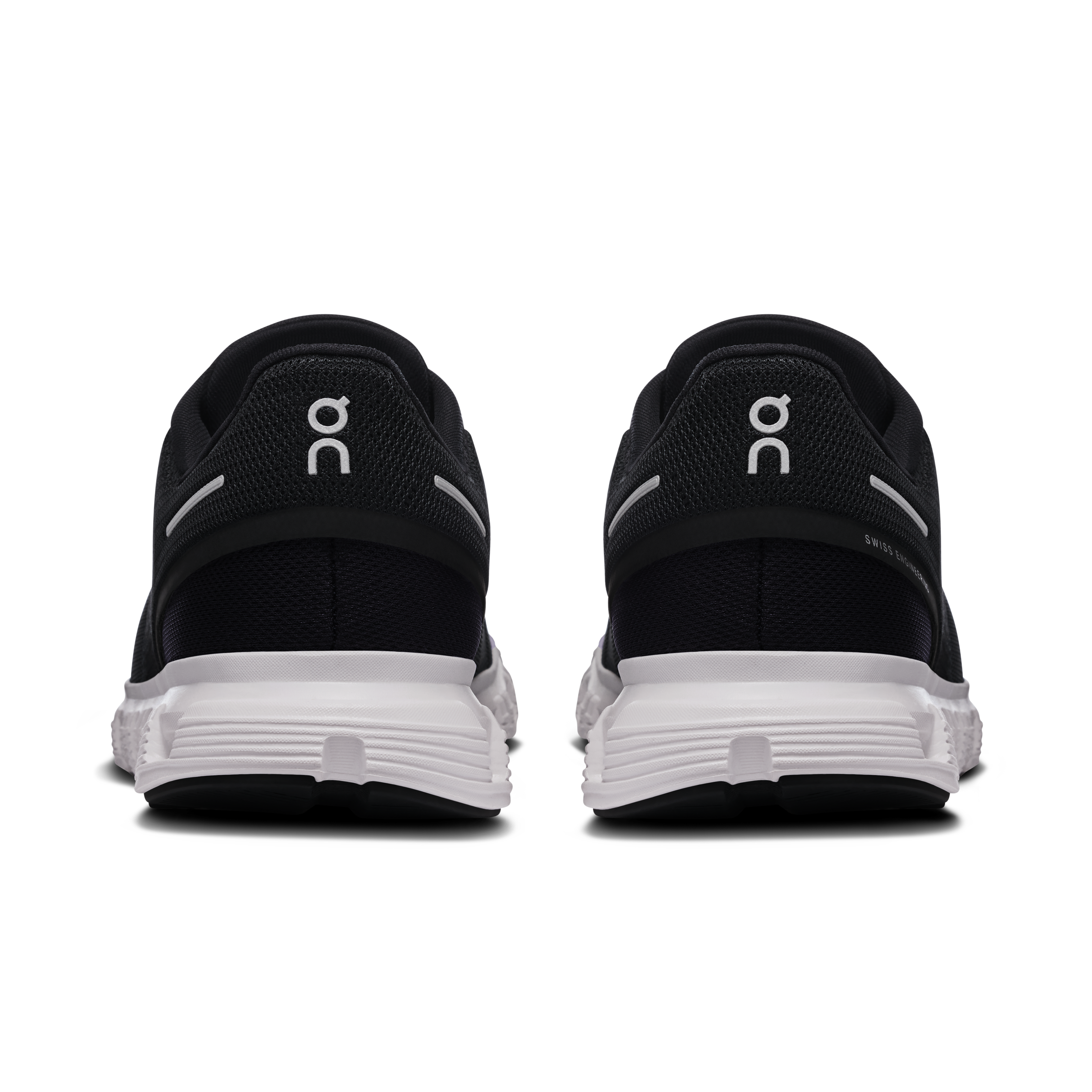 Cloud 6 Wide W Black | White