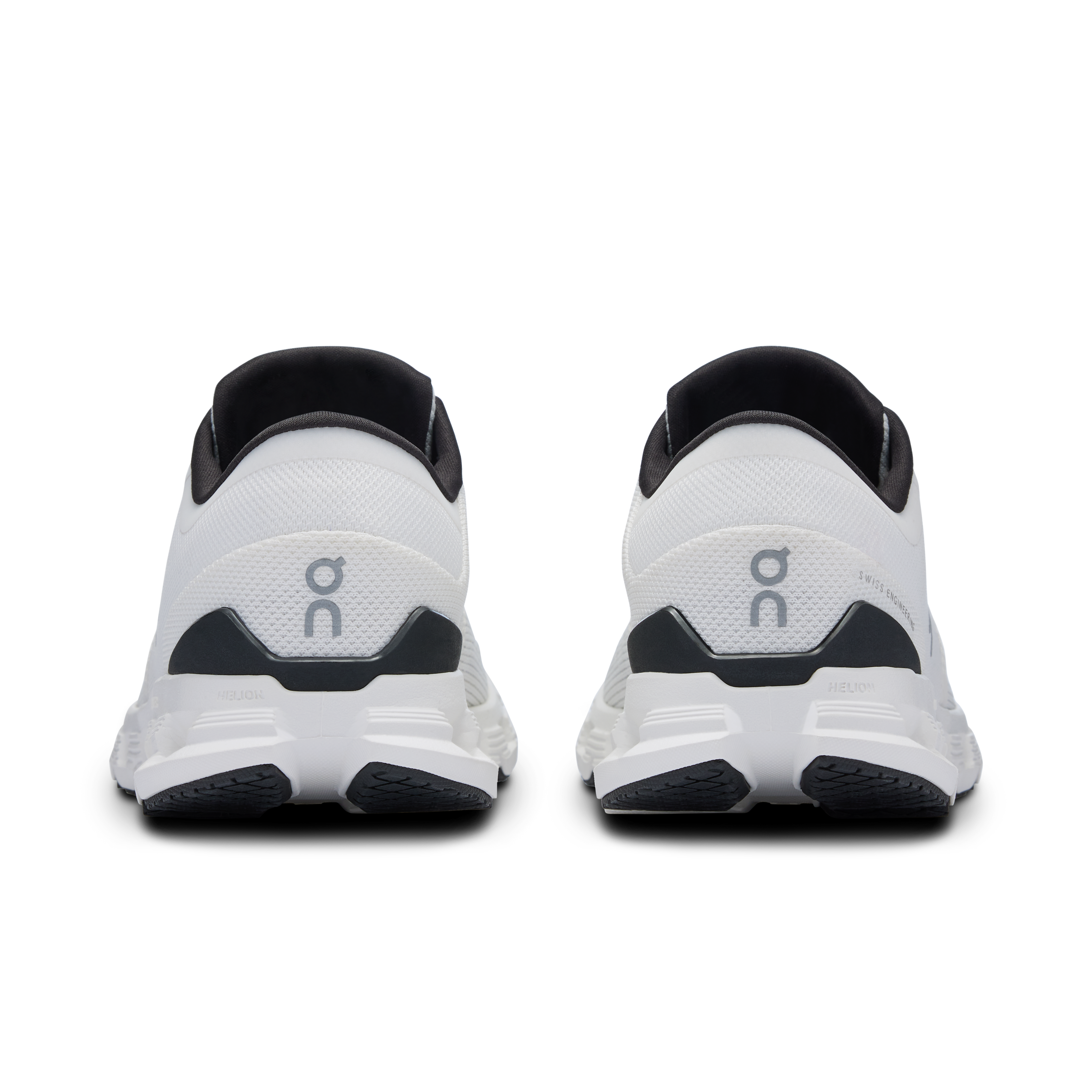 Cloud X 4 W Ivory | Black
