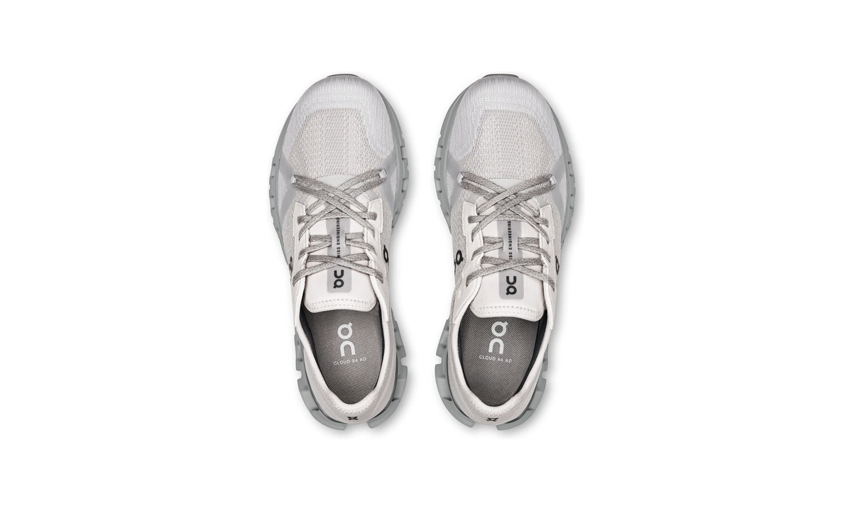ON Wmns Cloud X 4 AD 'Wolf Alloy'