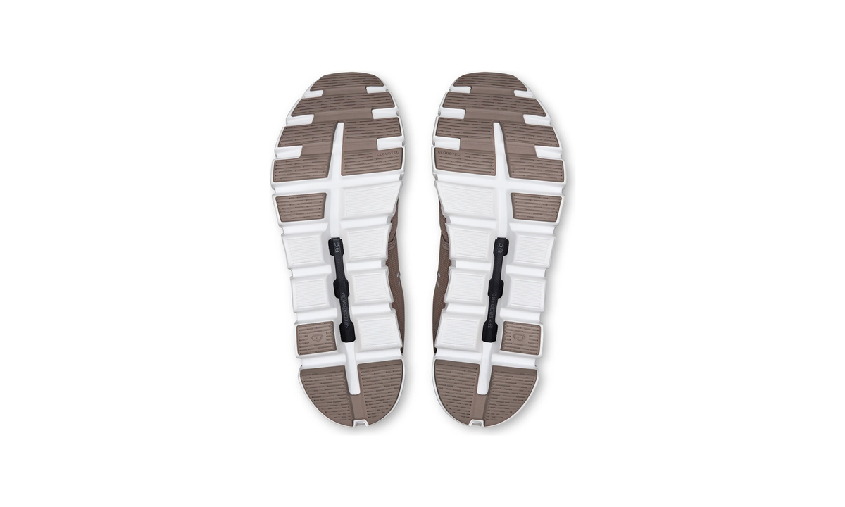 On Running Cloud 6 Fog White