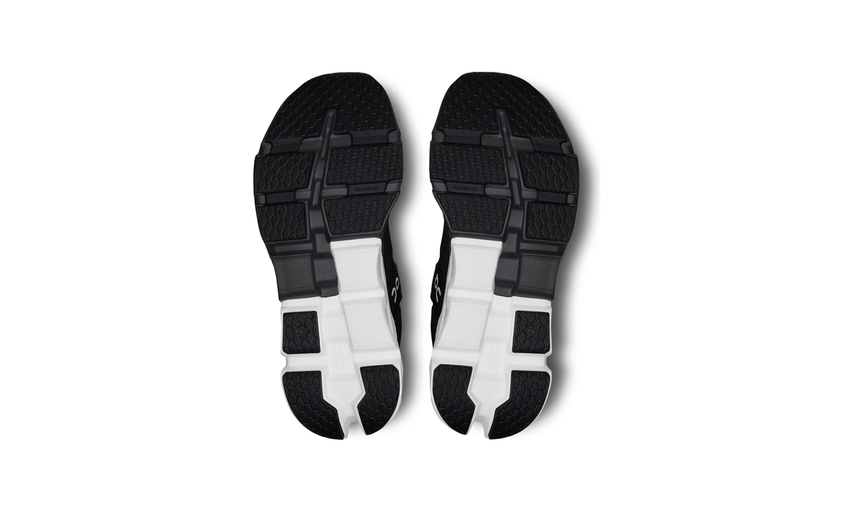 Cloudflyer 5 M Black | White