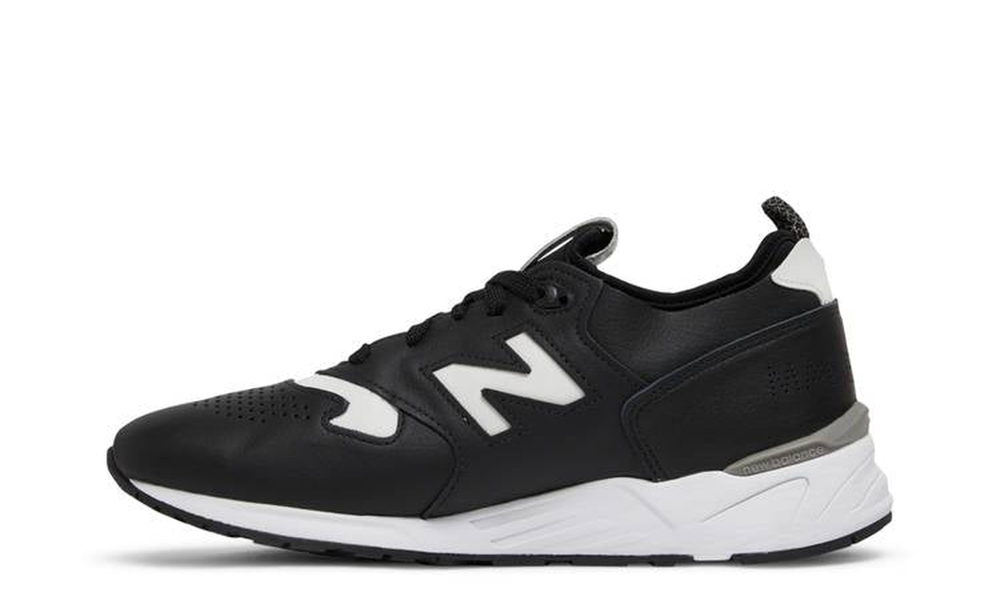999 Made in USA 'Black White'