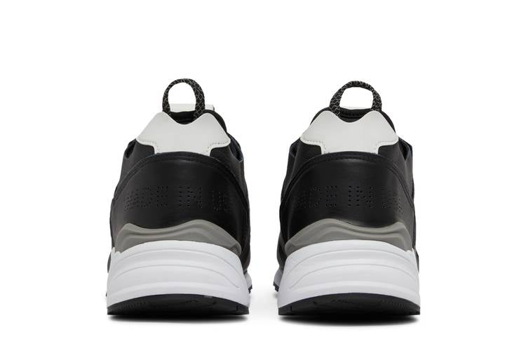 999 Made in USA 'Black White'