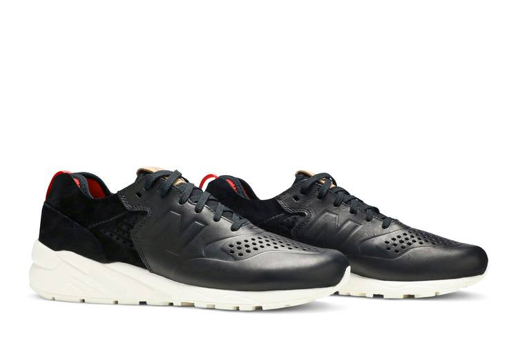 580 Deconstructed 'Black Off White'
