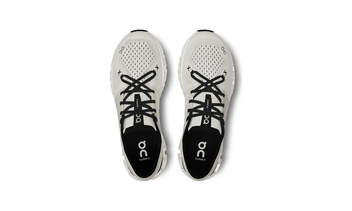 Cloud X 4 M Ivory | Black