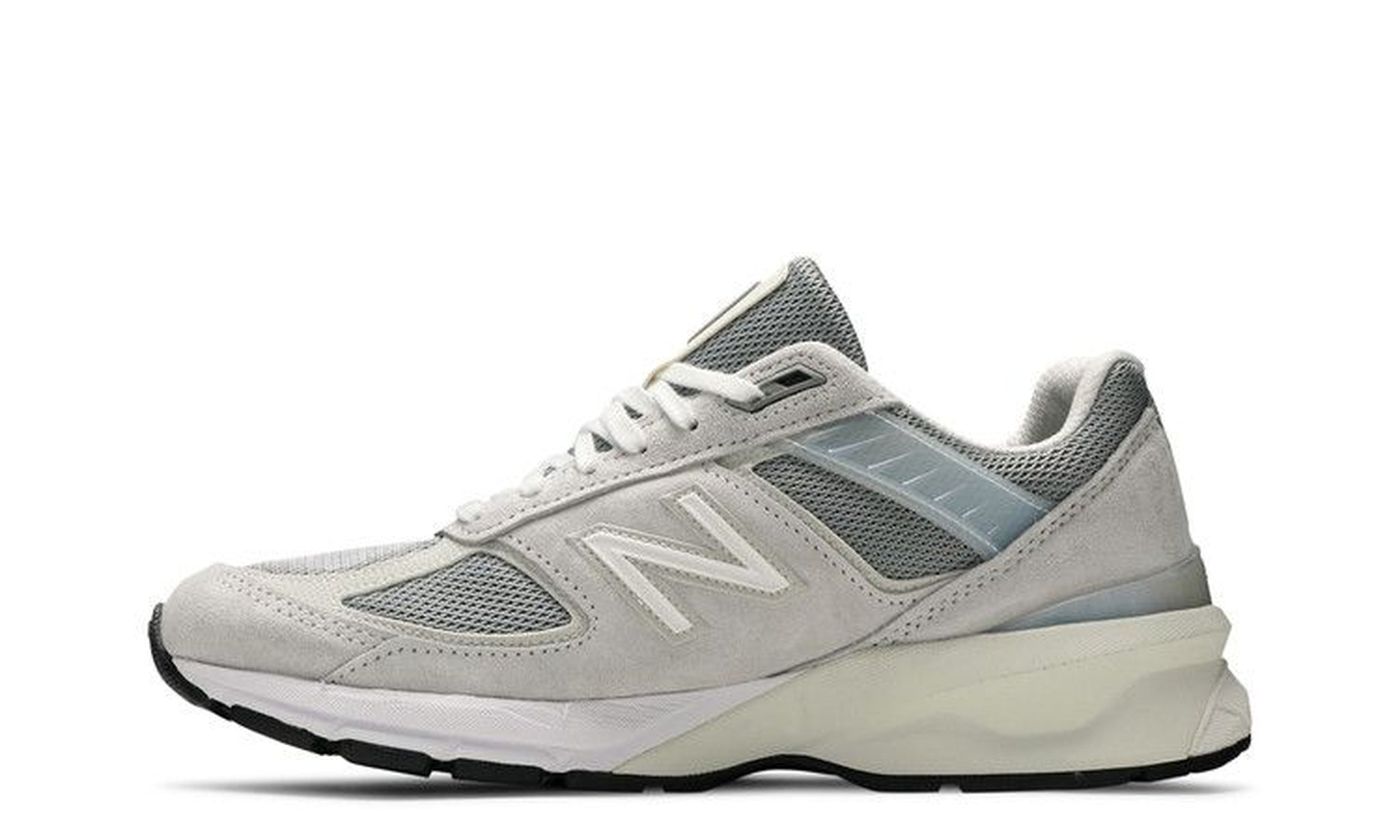 990v5 Made In USA 'Nimbus Cloud Silver'