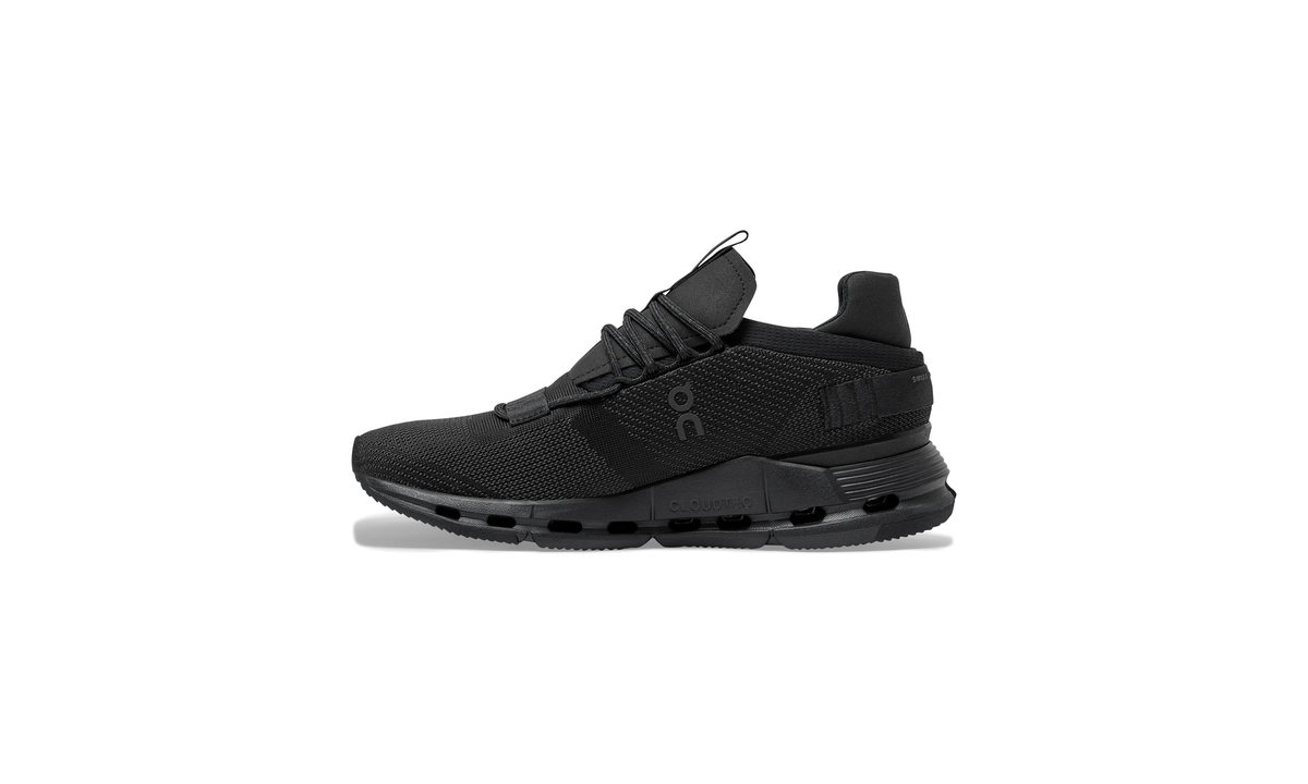 On Running Cloudnova Black Eclipse (Women's)