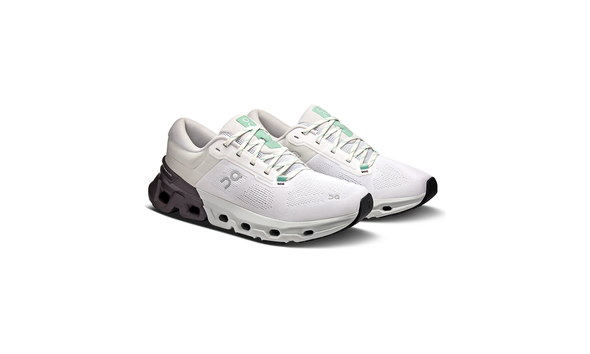 Cloudflyer 5 M White | Pebble