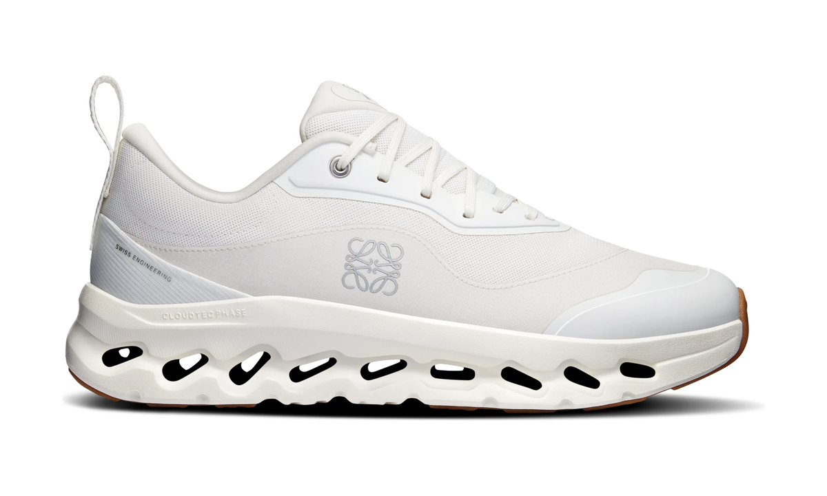 On Running Cloudtilt 2 LOEWE All White