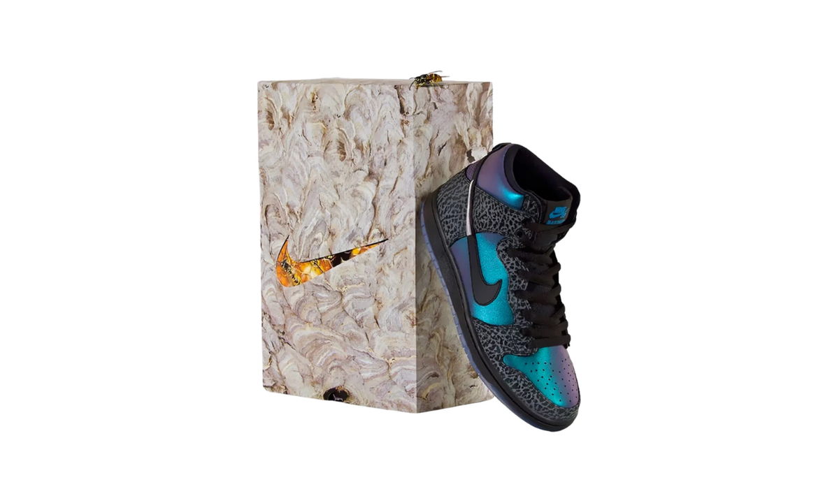 Black Sheep x Dunk High SB 'Black Hornet' Special Box