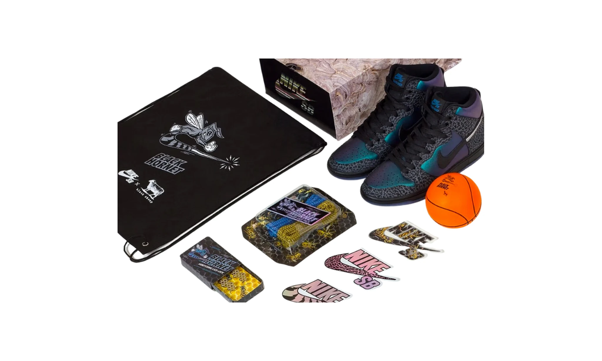 Black Sheep x Dunk High SB 'Black Hornet' Special Box