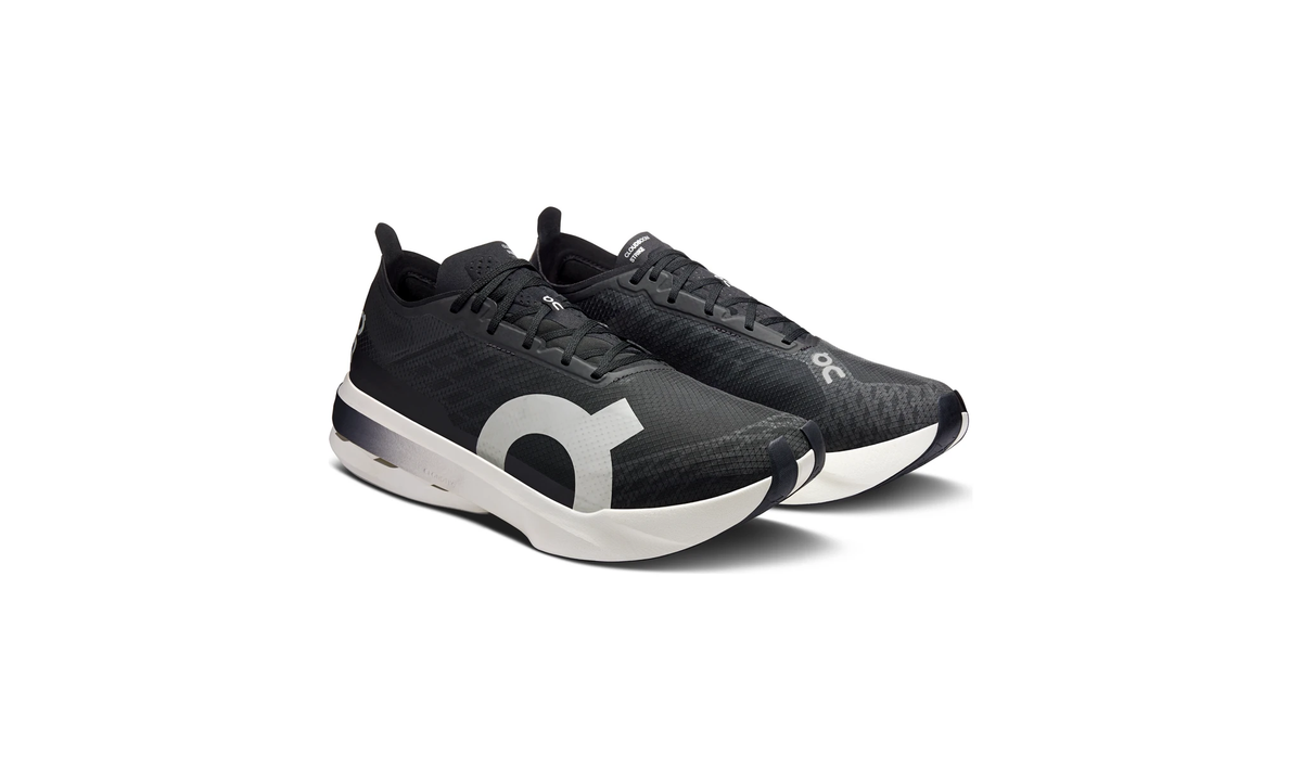Cloudboom Strike 1 M Black | White