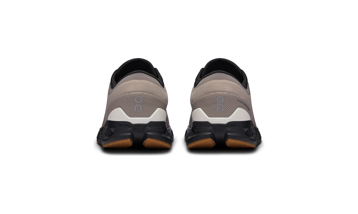 On Running Cloud X 4 Fog Black