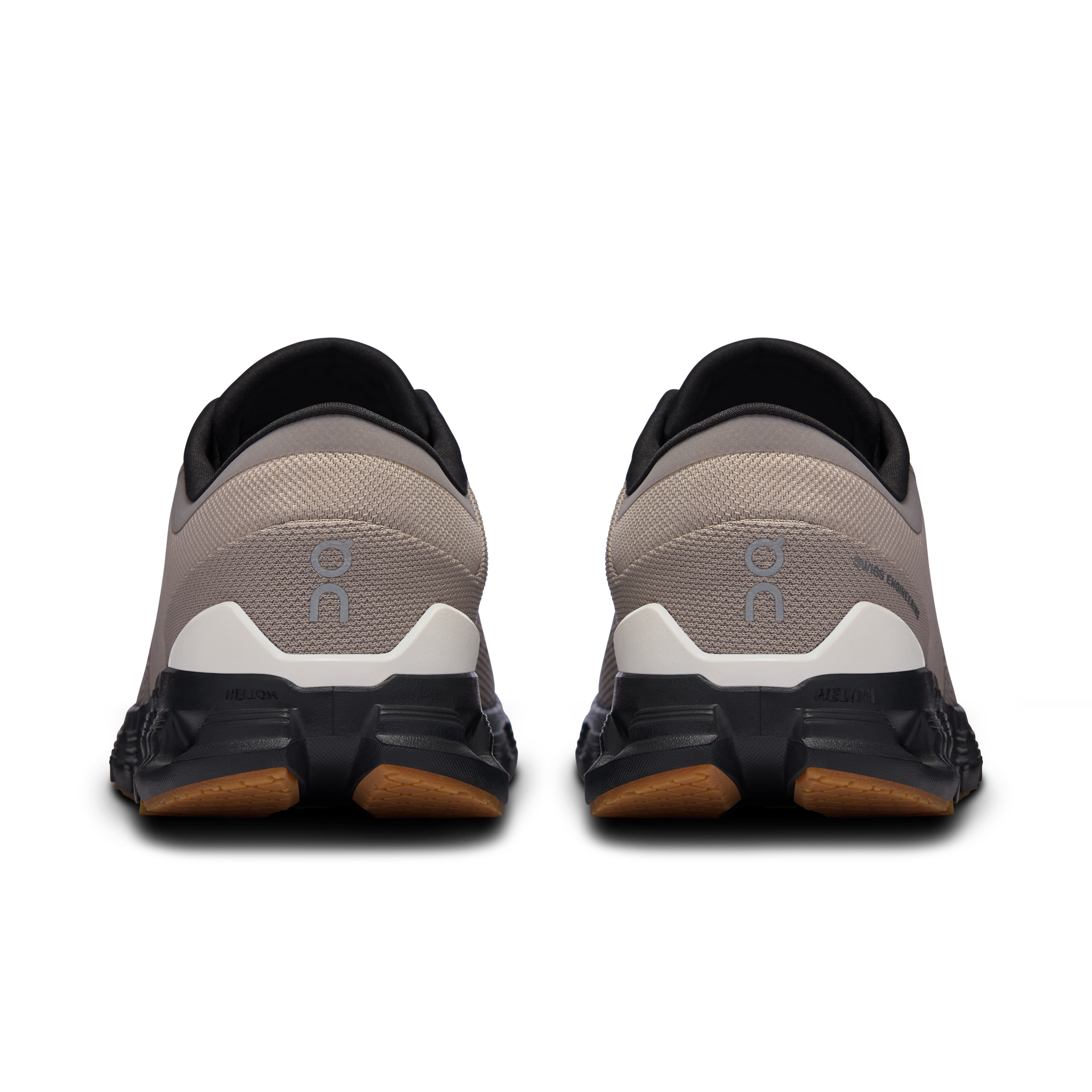 On Running Cloud X 4 Fog Black