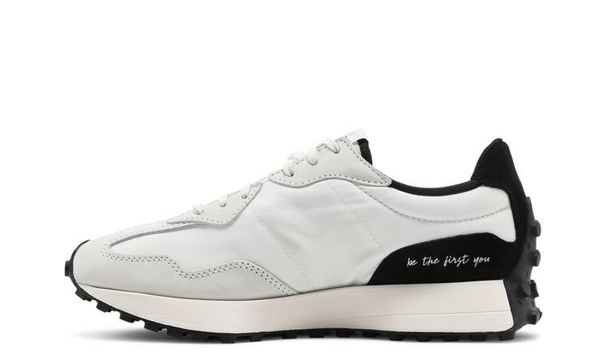Wmns 327 'Sea Salt Black'