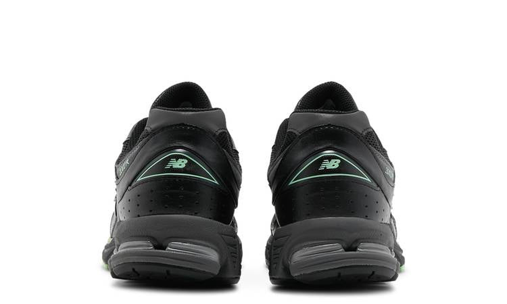 2002R 'Black Powder Green'