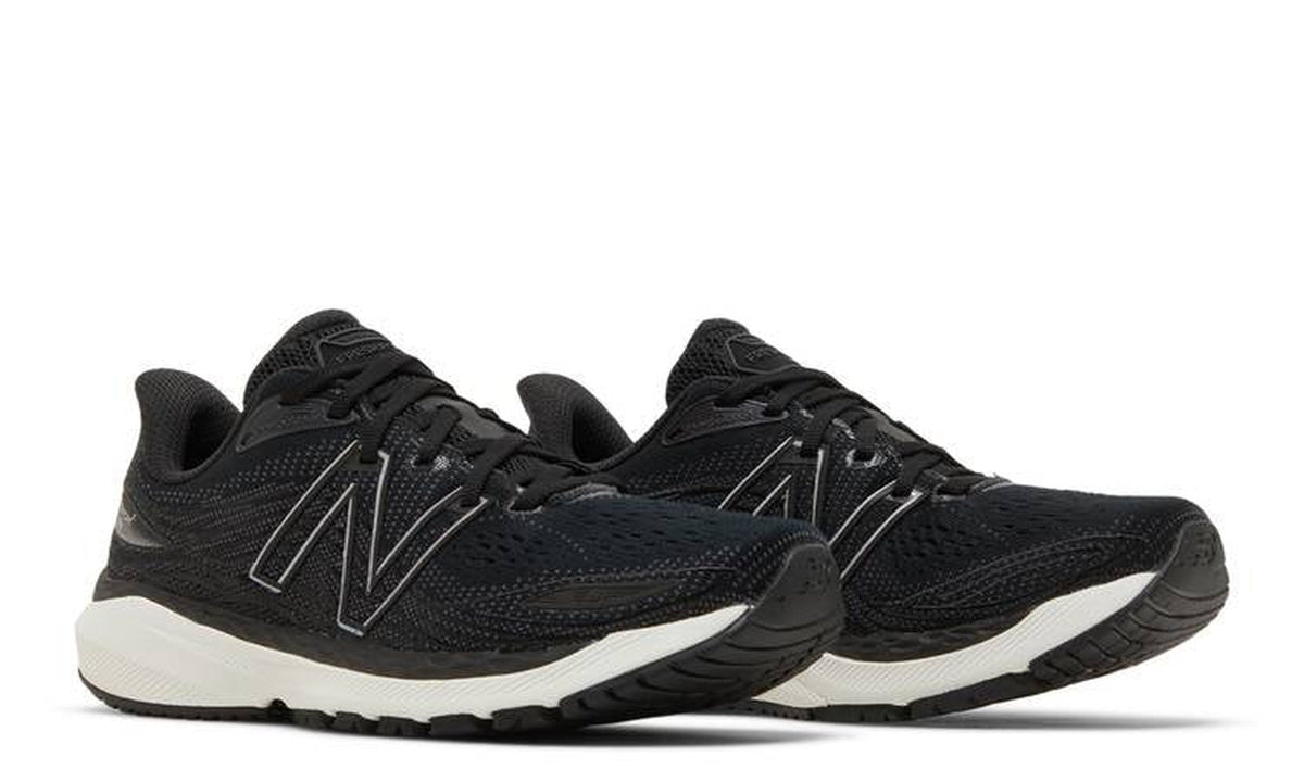 Wmns Fresh Foam X 860v12 'Black White'