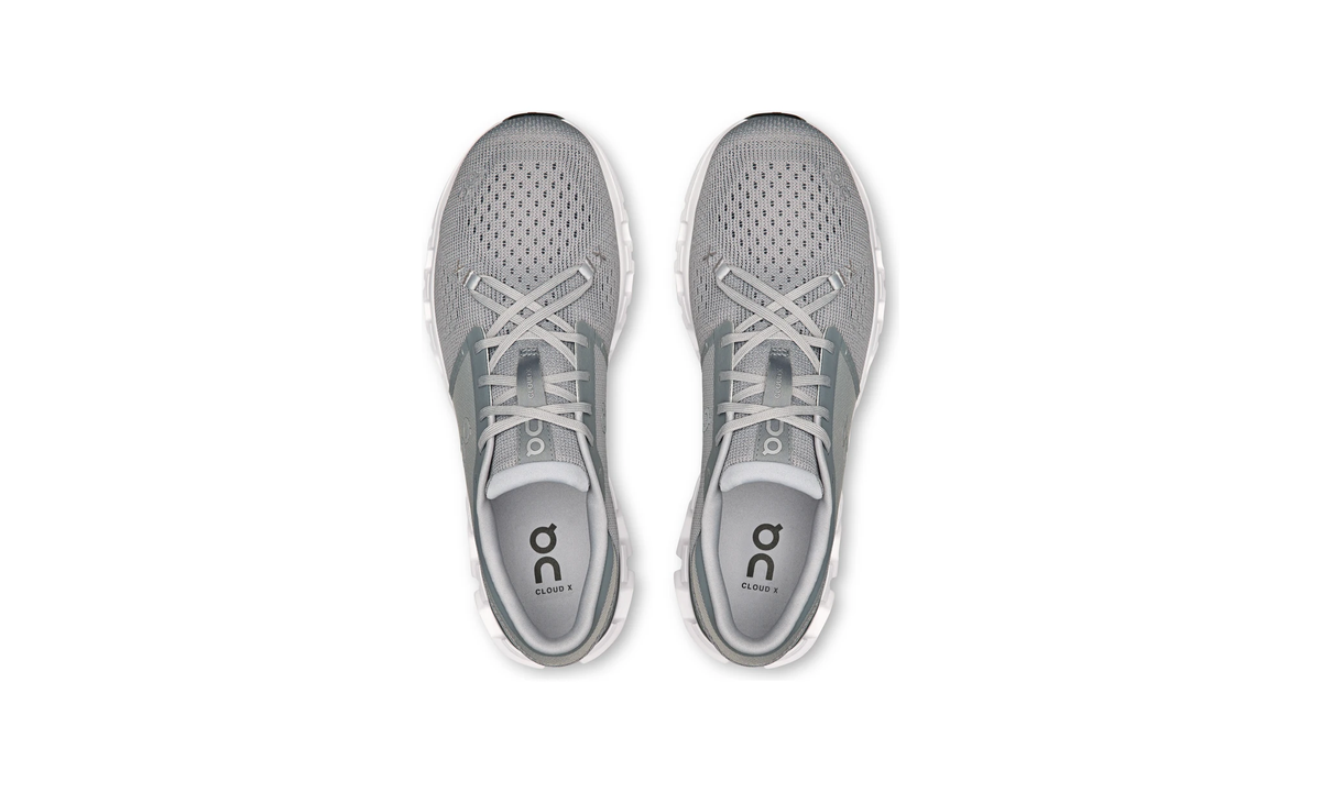 On Running Cloud X 4 Alloy Ivory