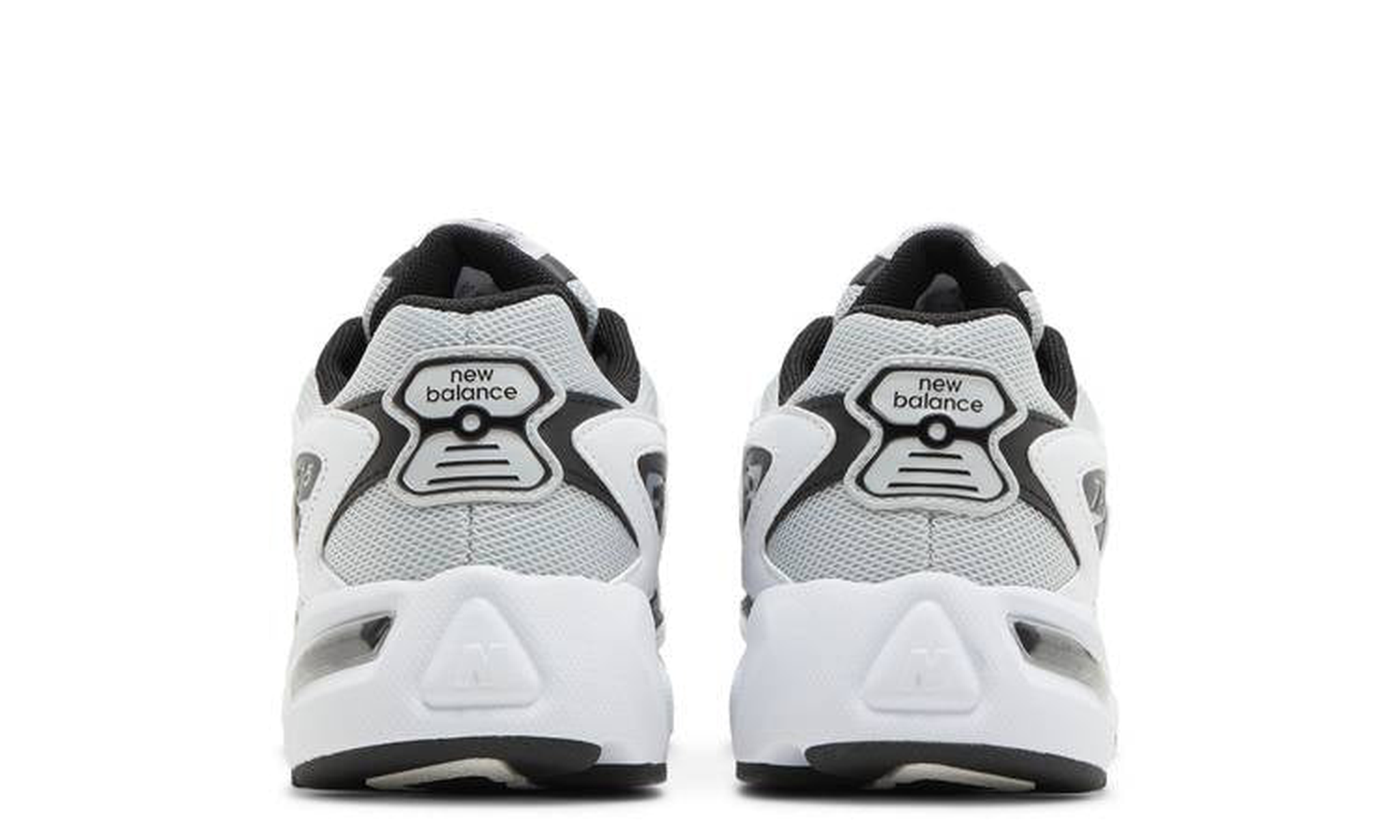 725 'White Black'