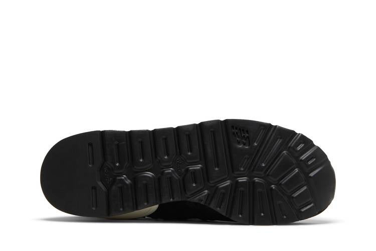 990v1 Made In USA 'Black White'