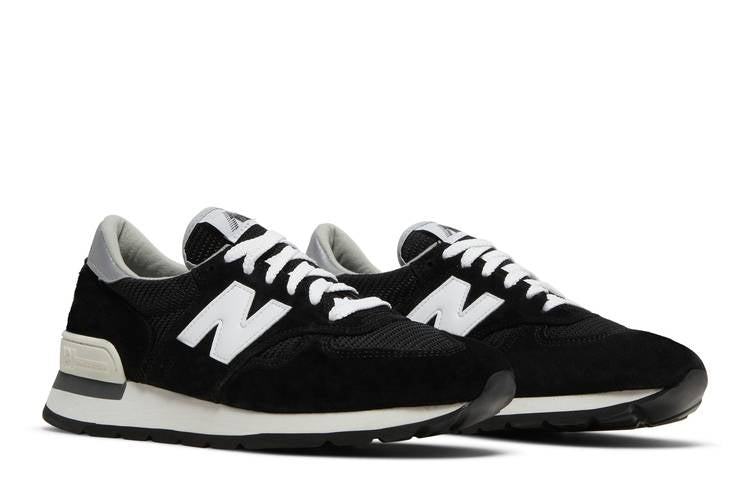 990v1 Made In USA 'Black White'