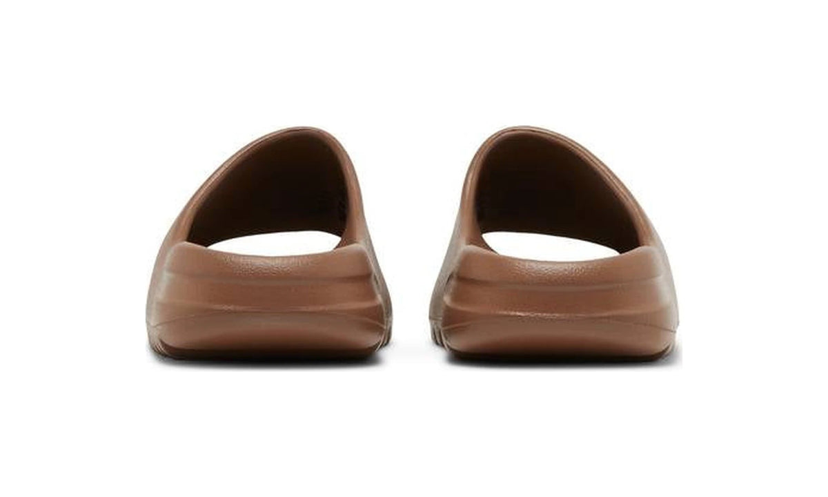 Yeezy Slides 'Flax'