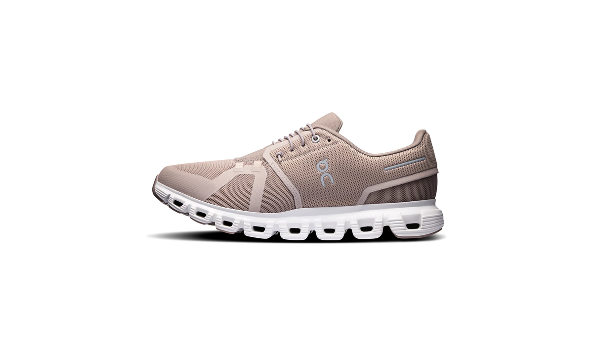 On Running Cloud 6 Fog White