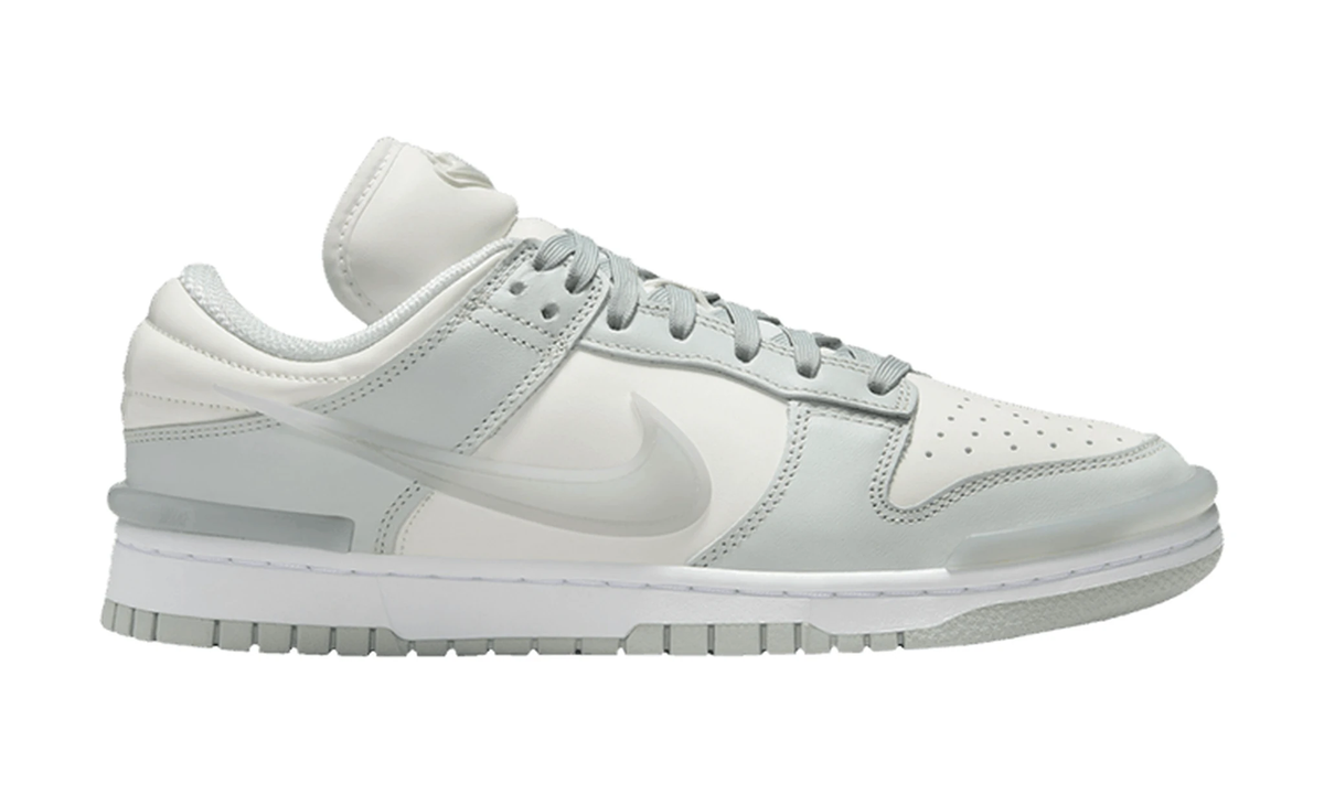 Wmns Dunk Low Twist 'Light Silver'