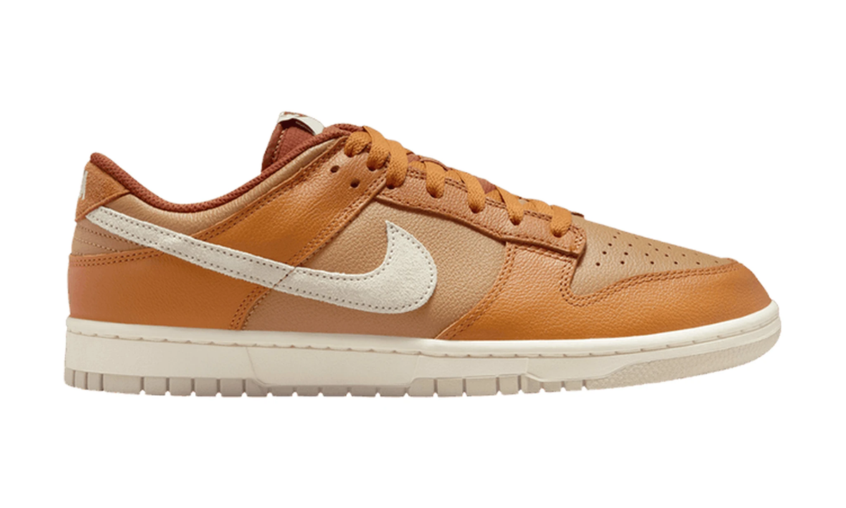 Dunk Low SE 'Monarch'