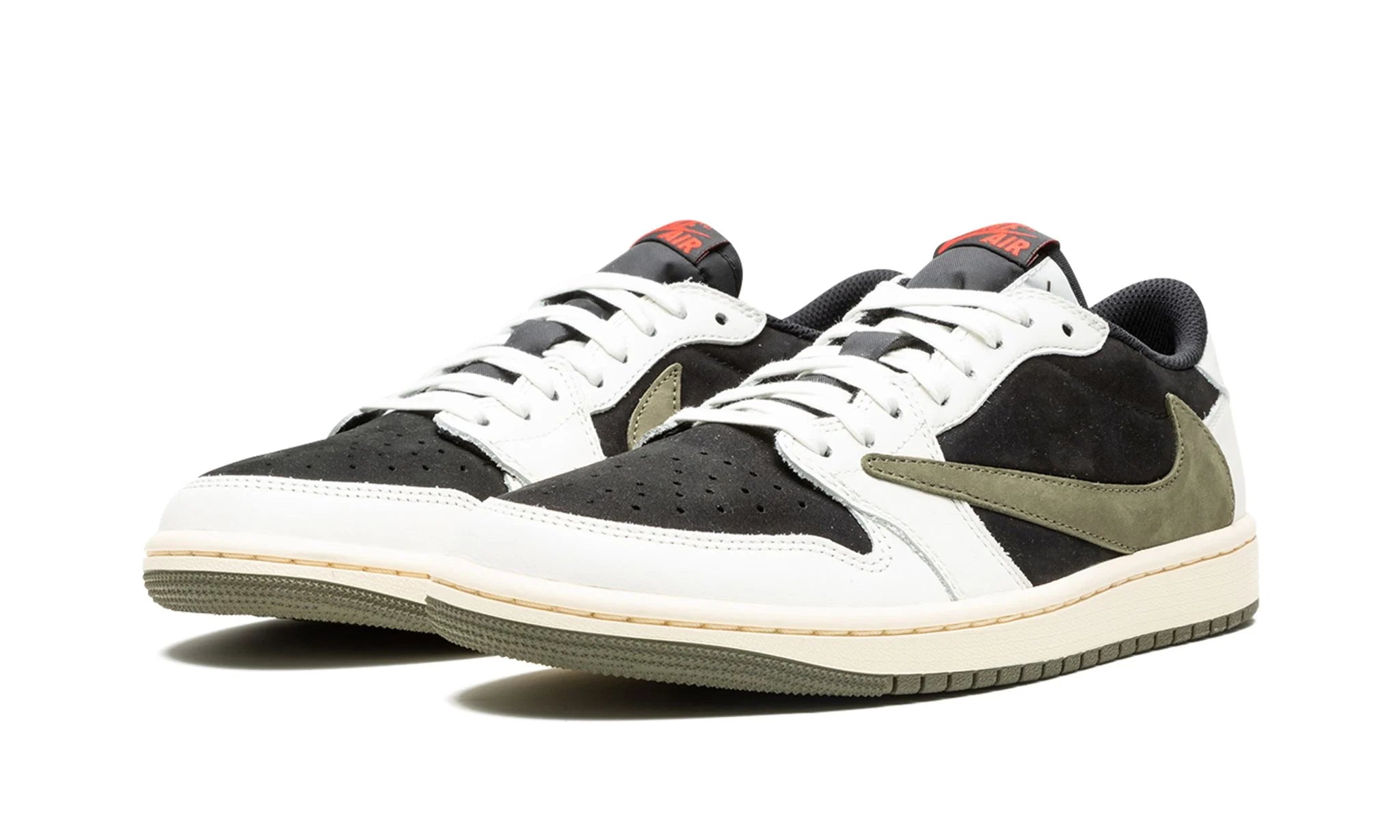 Wmns Air Jordan 1 low x Travis Scott Olive