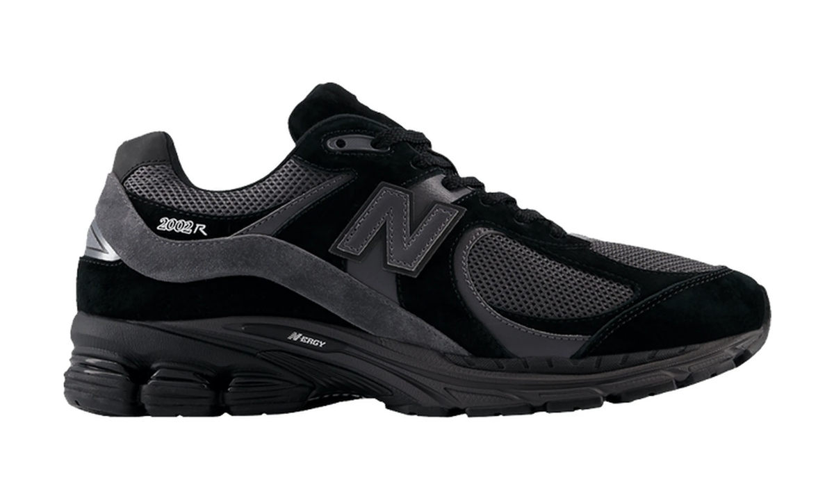 2002R 'Black Magnet'