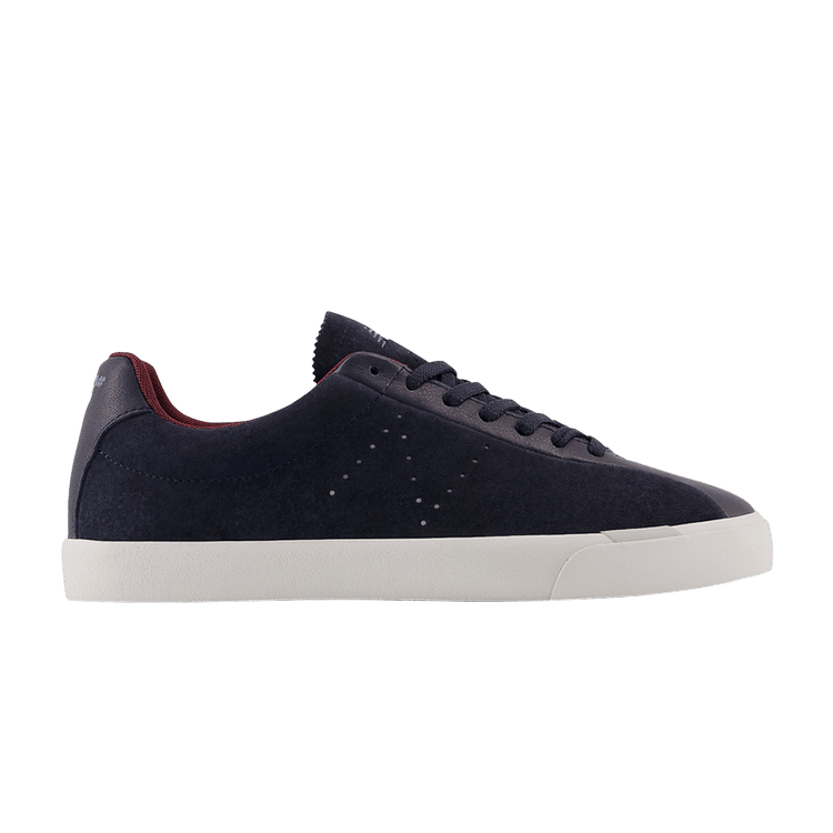 Numeric 22 'Navy White'