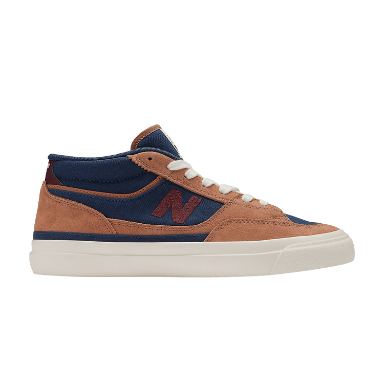 Franky Villani x Numeric 417 'Walnut Navy'