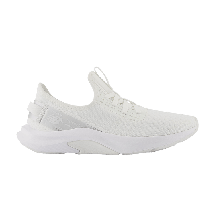 Wmns DynaSoft Nergize Sport v2 'White Quartz Grey'