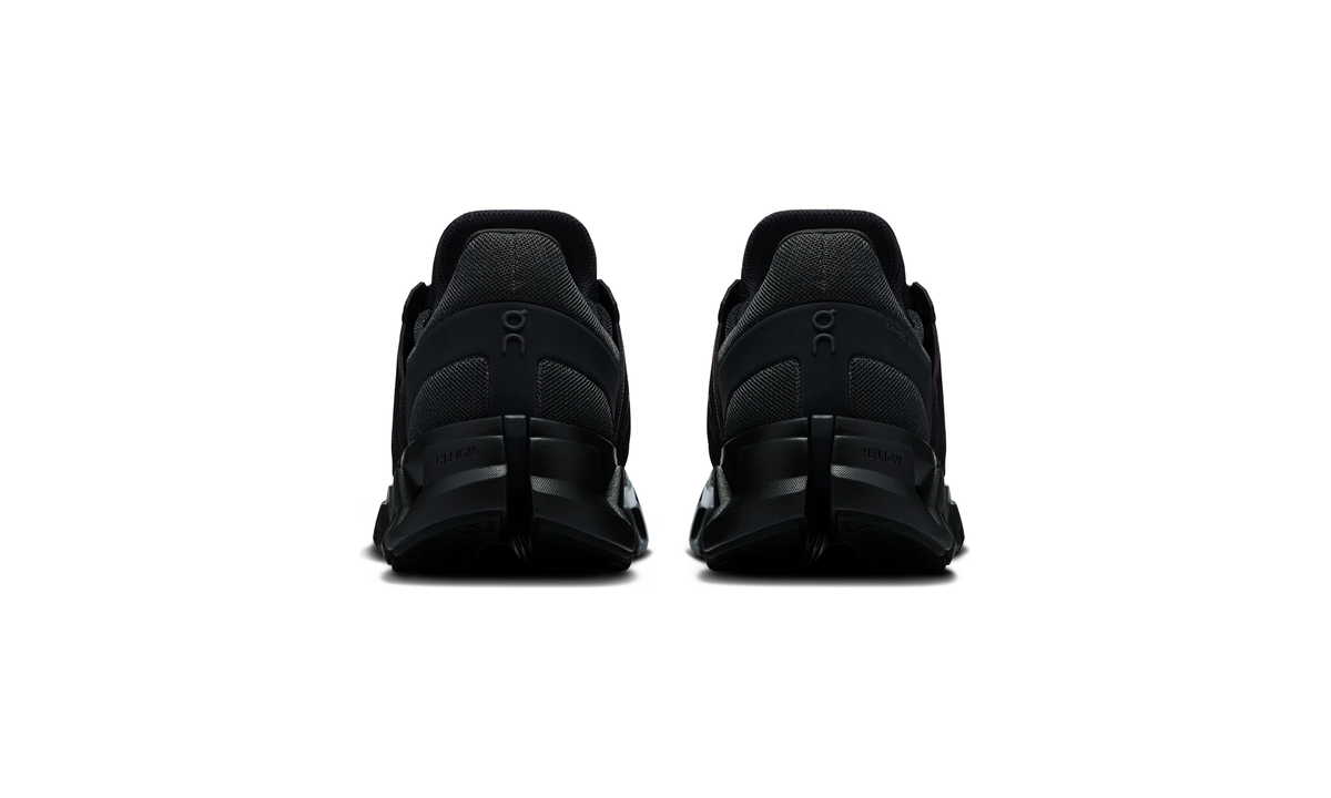 Cloudswift 4 AD W Black | Rock