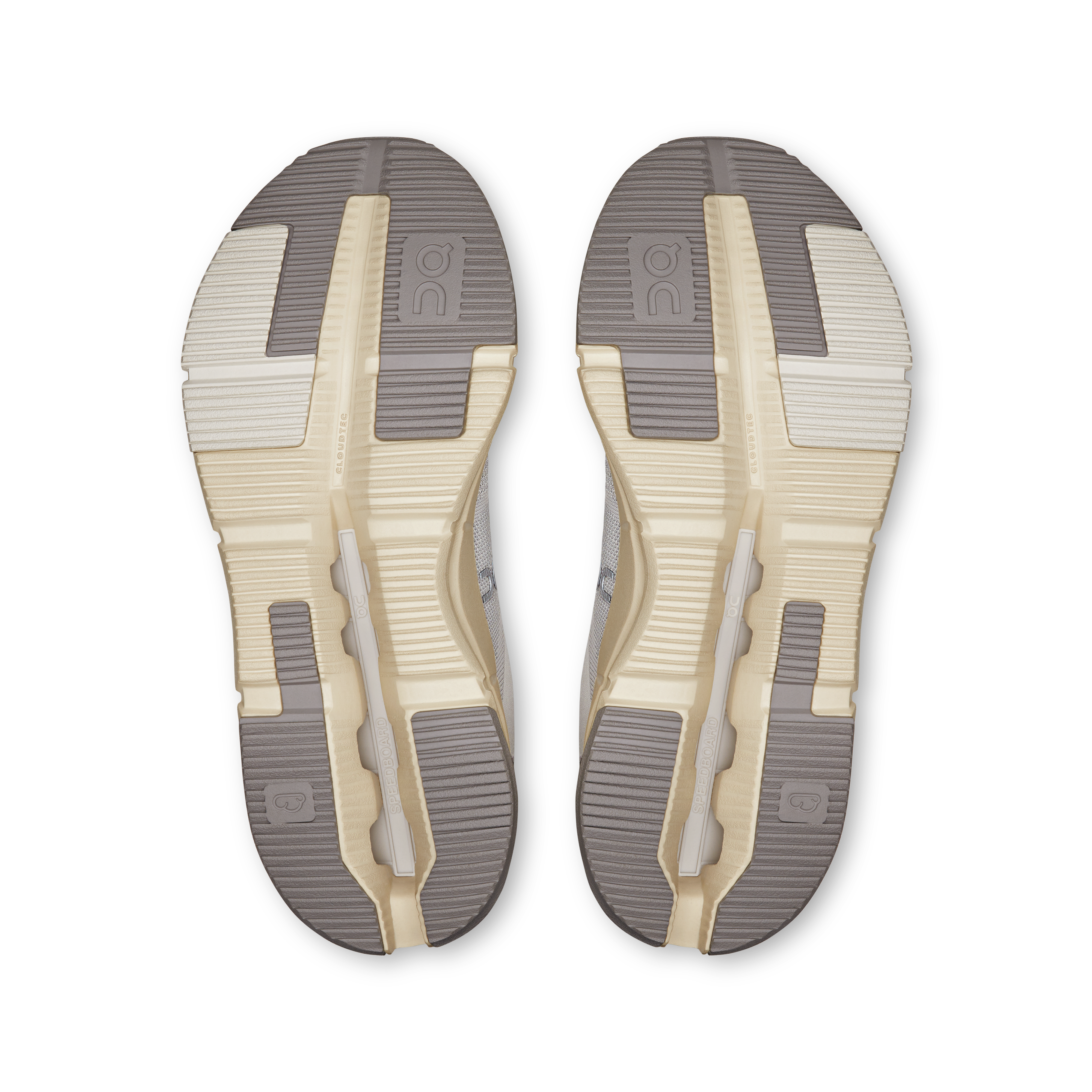 On Running Cloudnova Form 2 TT Wolf Cream (Women's)