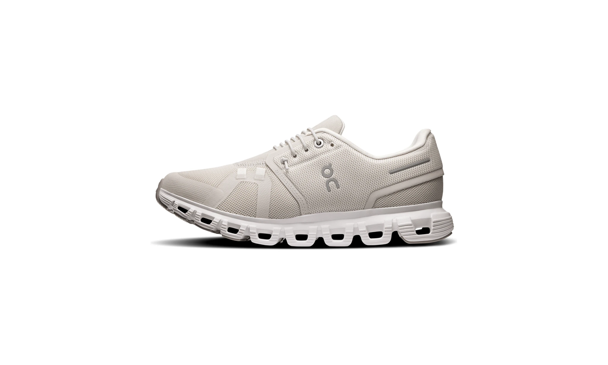 Cloud 6 Wide W Pearl | White