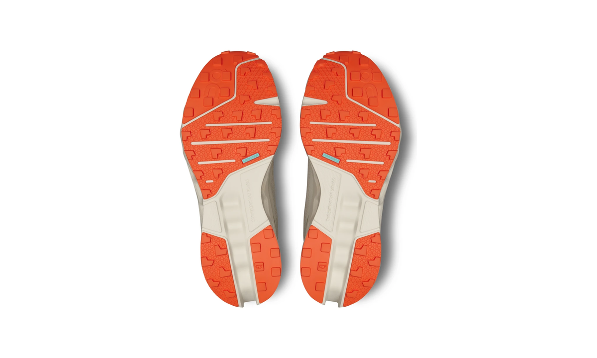 On Running Cloudsurfer Trail Fossil Ivory