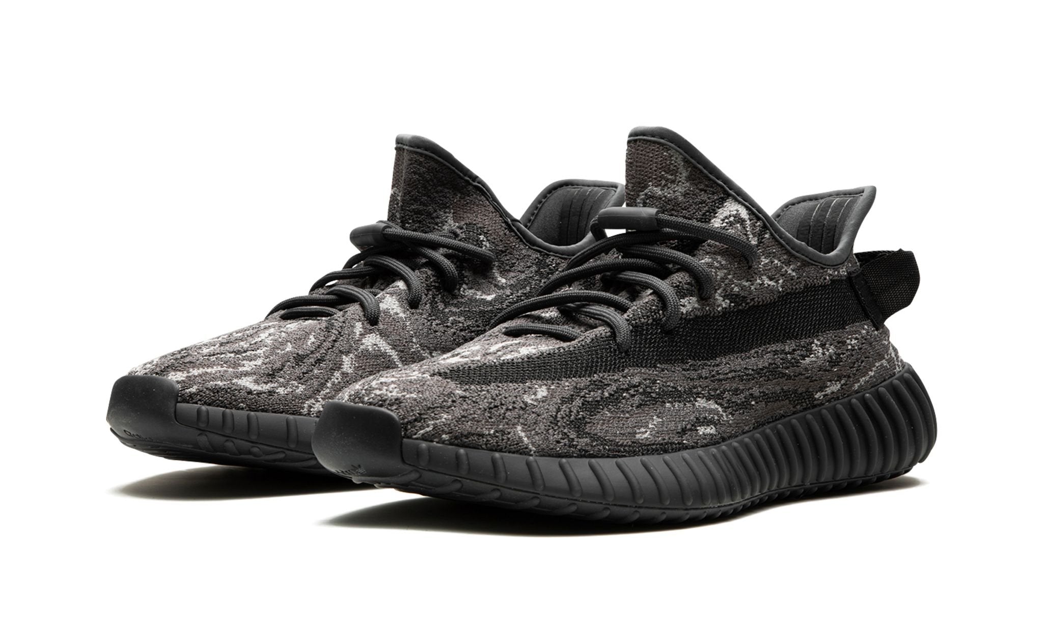 Yeezy Boost 350 V2 Dark Salt