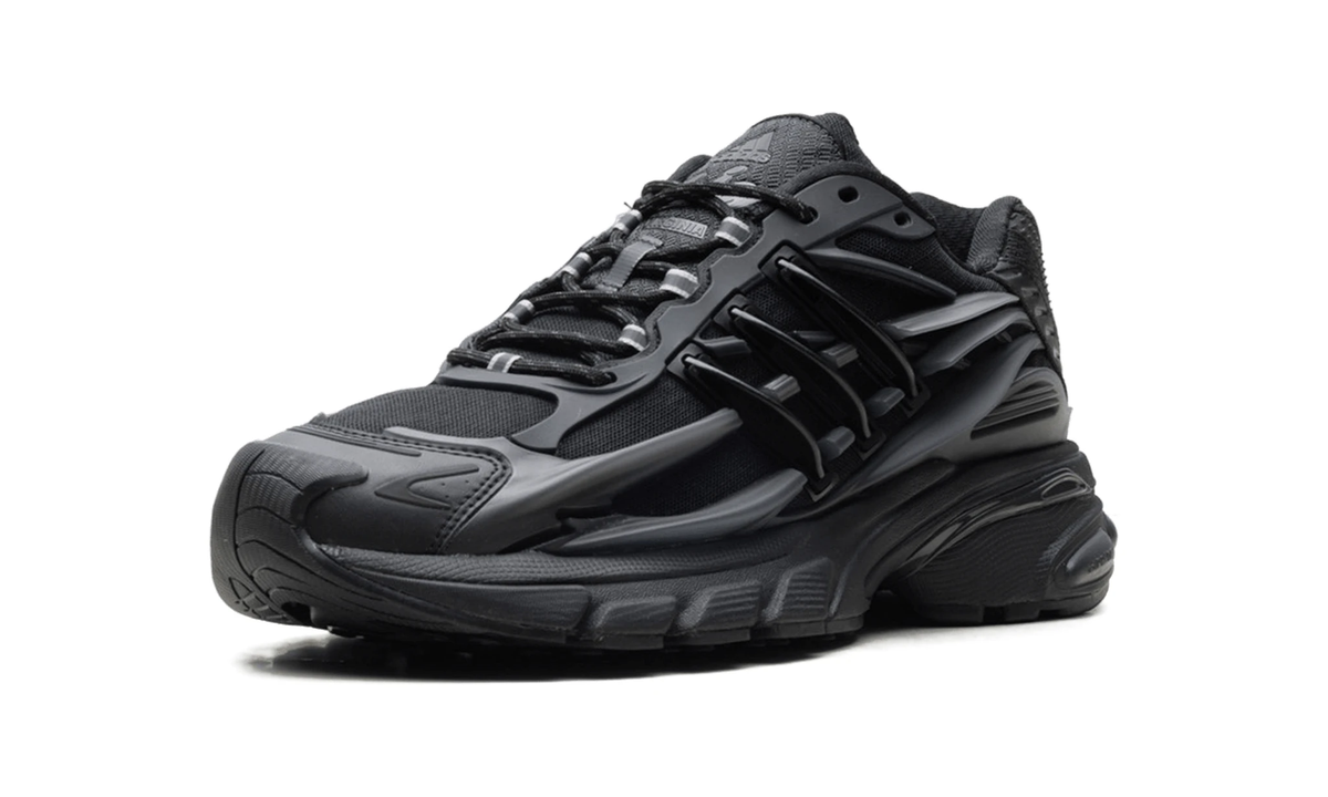 Adistar Jellyfish "Pharrell Williams - Triple Black" - Guerdon Kicks - Sneakers