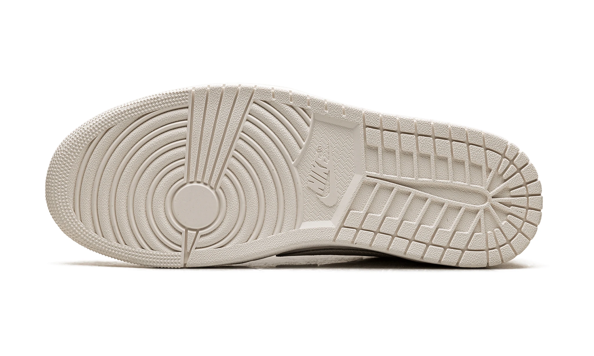 Air Jordan 1 Retro Low OG "Sail" - Guerdon Kicks - Sneakers