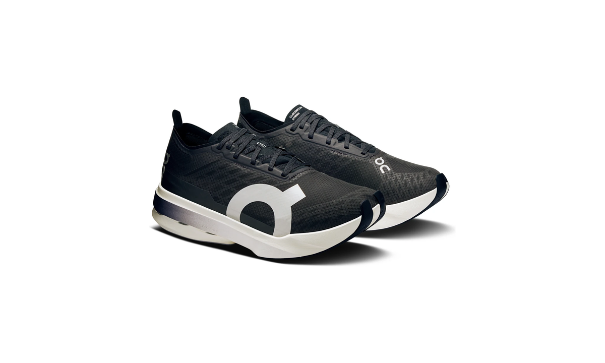 Cloudboom Strike W Black | White