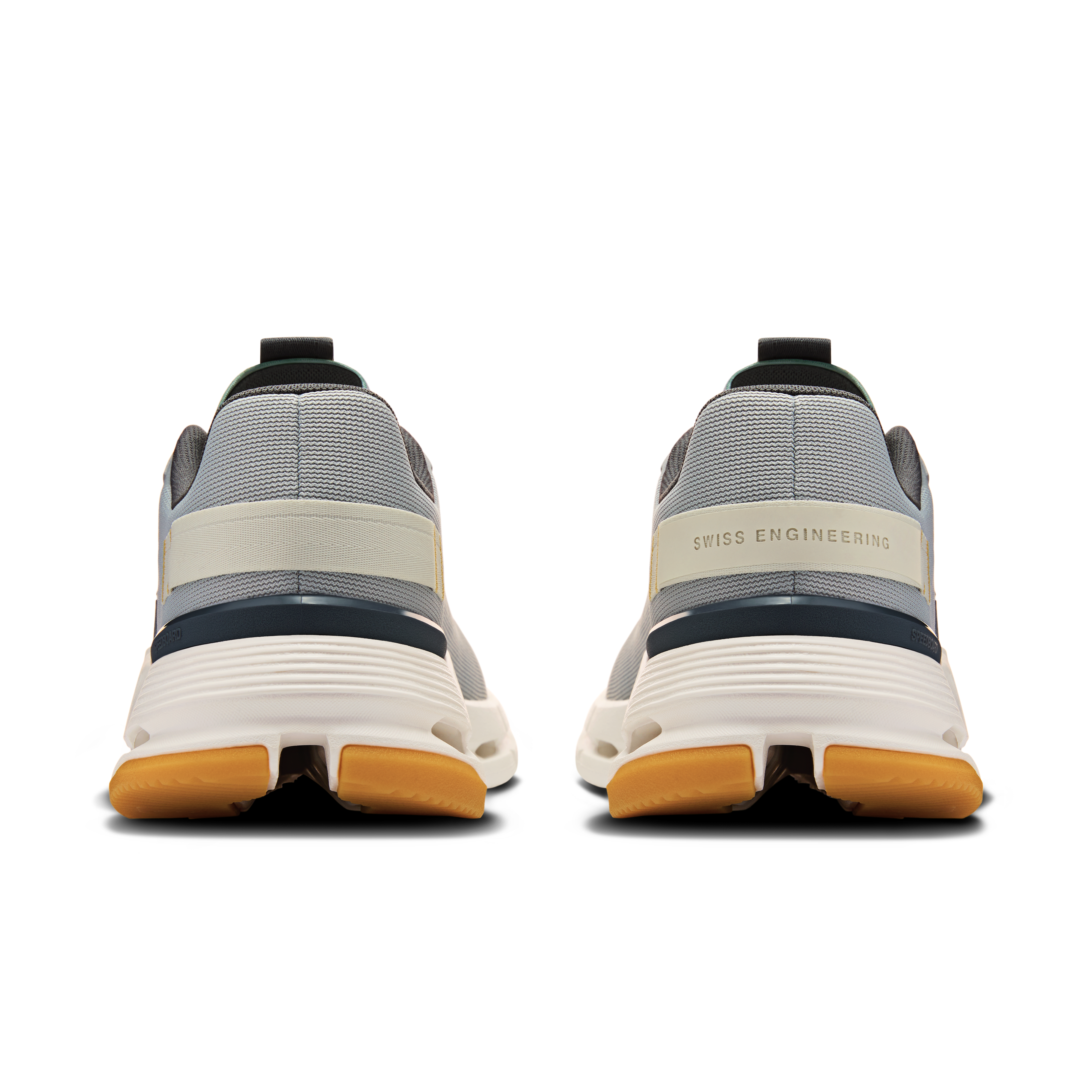 On Running Cloudnova Form Glacier Olive