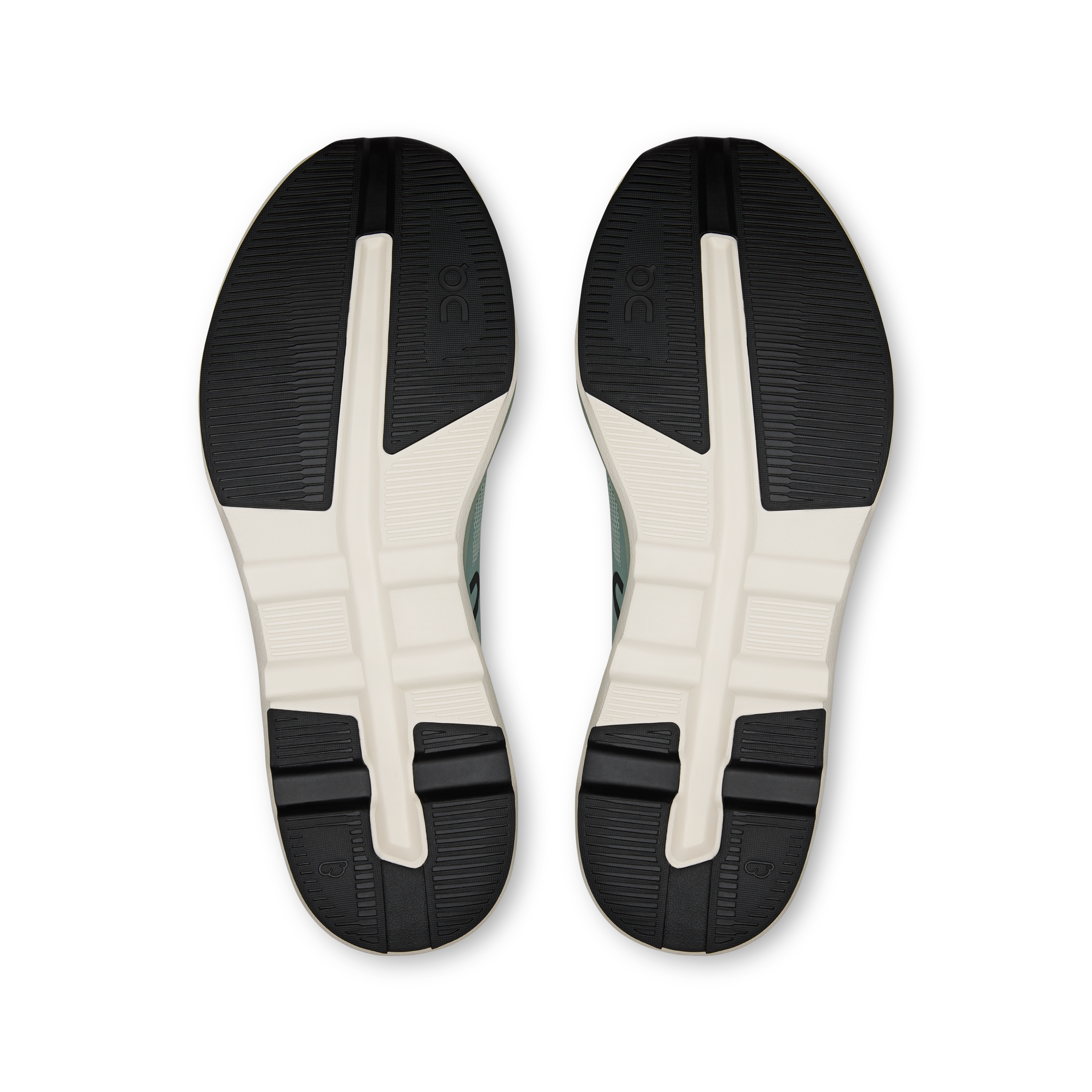 Cloudzone 1 M Mineral | Black