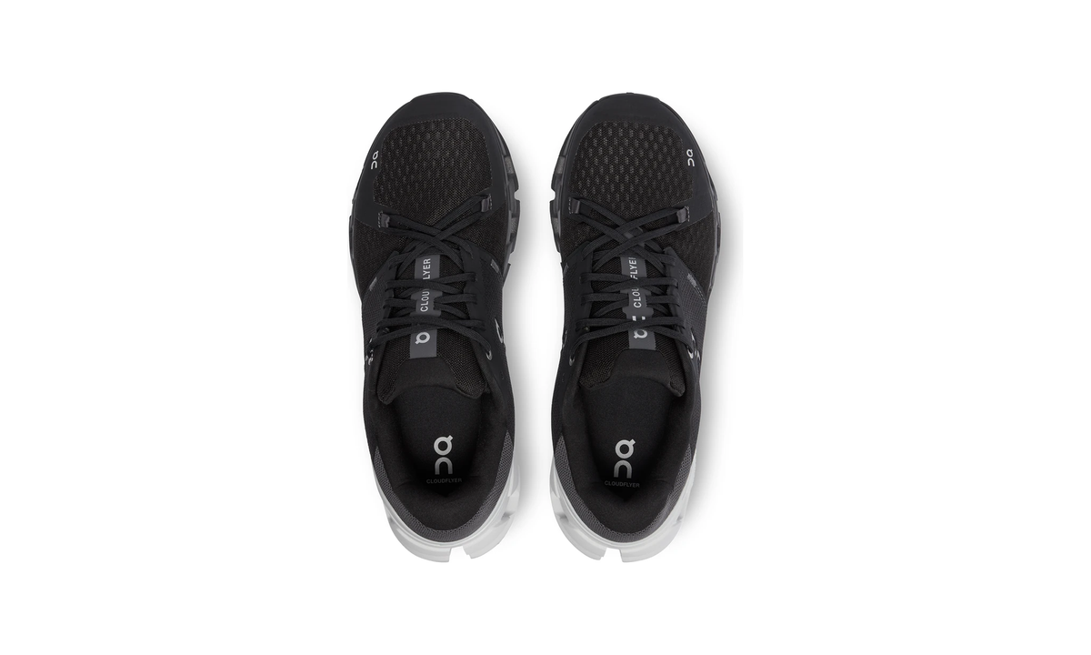 Cloudflyer 4 Wide Black | White W